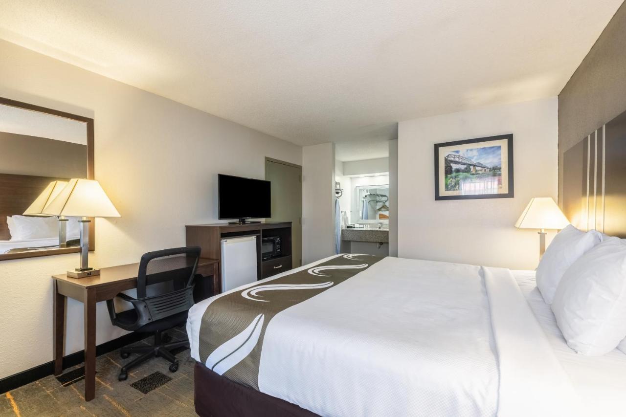Quality Inn Cleveland Exterior foto