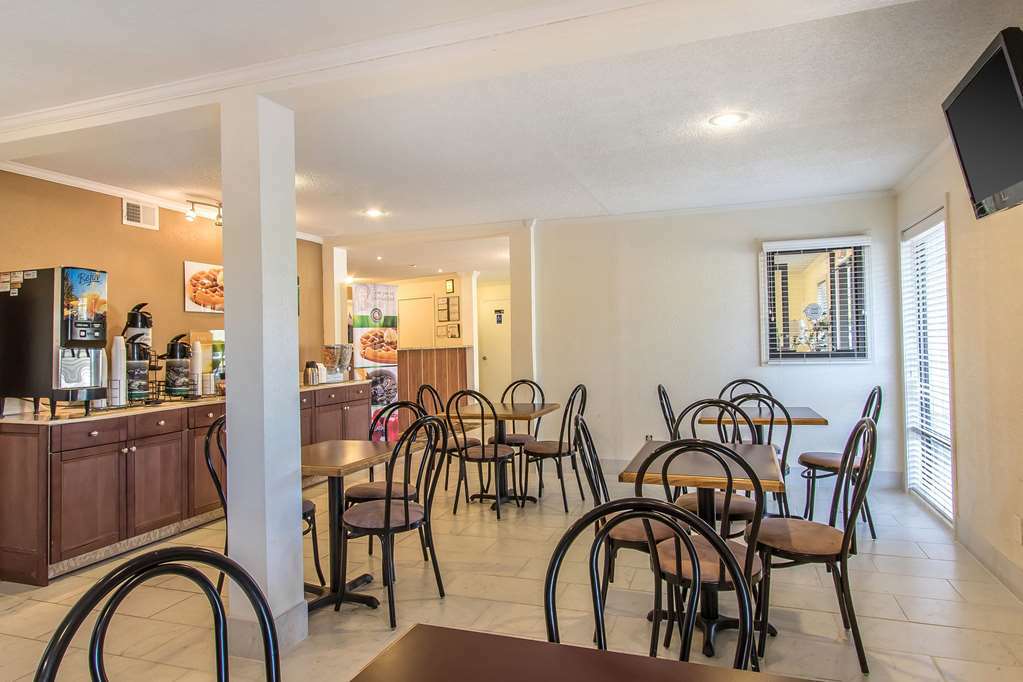 Quality Inn Cleveland Restaurante foto